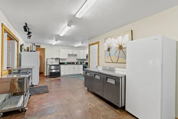 $2,495,000 | 1521 North Willms Road, Elk, WA 99009