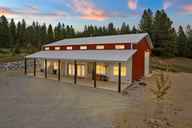 $2,495,000 | 1521 North Willms Road, Elk, WA 99009