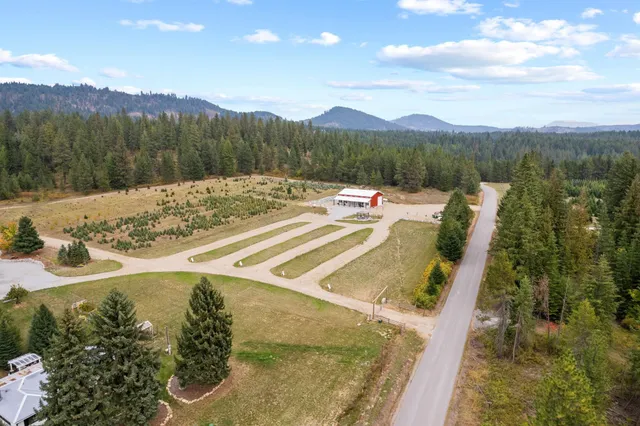 $2,495,000 | 1521 North Willms Road, Elk, WA 99009