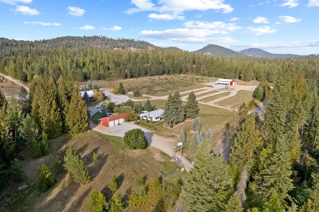 $2,495,000 | 1521 North Willms Road, Elk, WA 99009