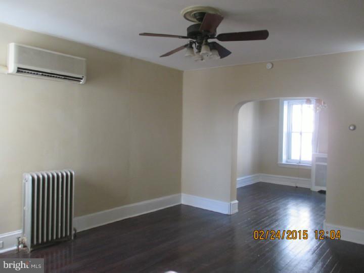 226 Ripka Street Philadelphia, PA 19127 - Photo 3 of 13 Gallery Image 3