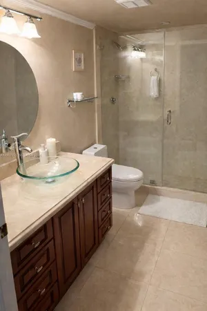 $1,395,000 | 141 Crandon Boulevard, Unit 331, Key Biscayne, FL 33149