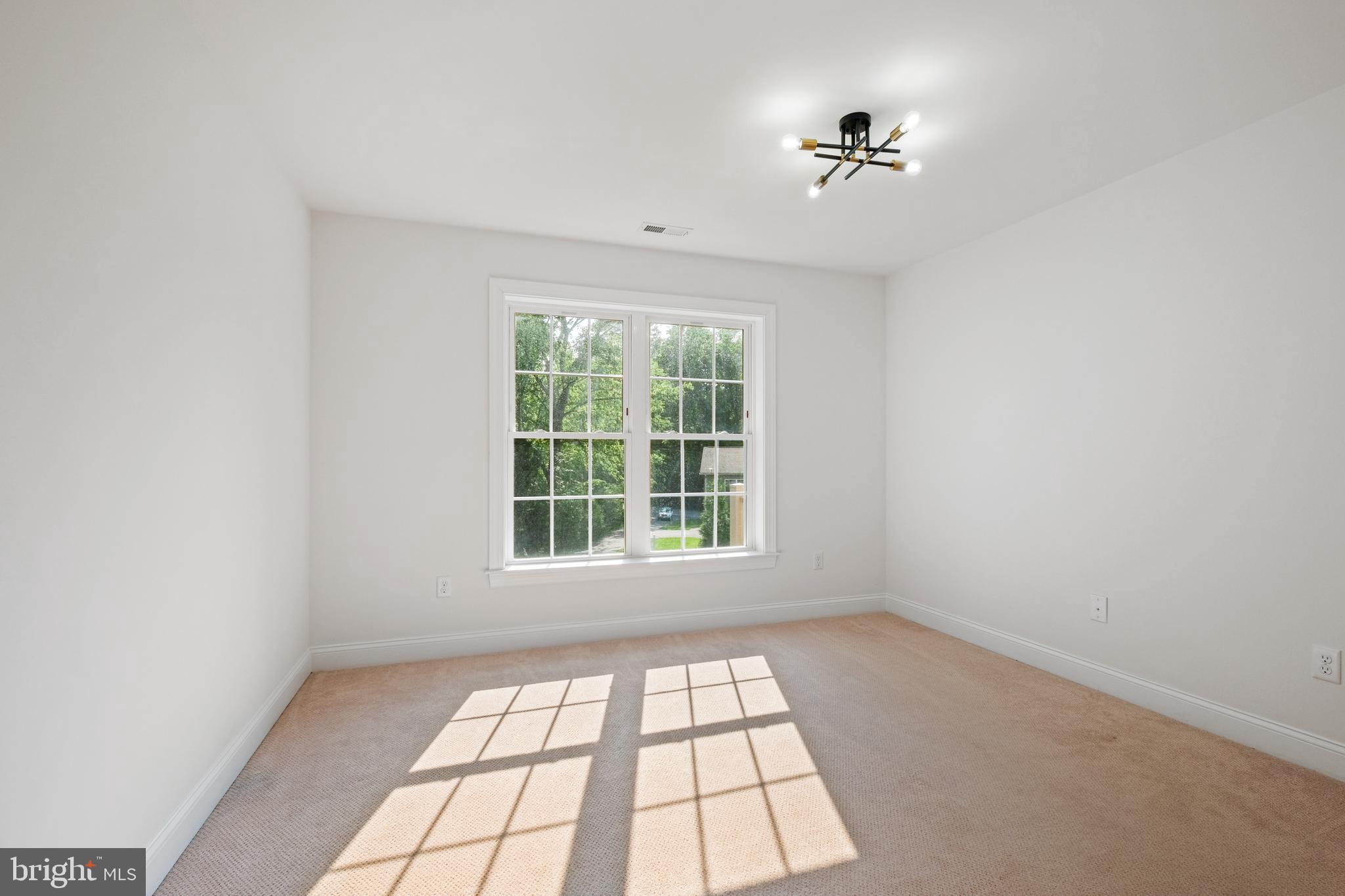5861 Trotter Road Columbia, MD 21044 - Photo 35 of 53 Bedroom