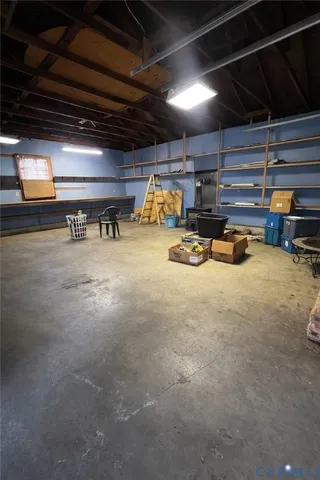 $200,000 | 218 Coxs Lane, Shacklefords, VA 23156