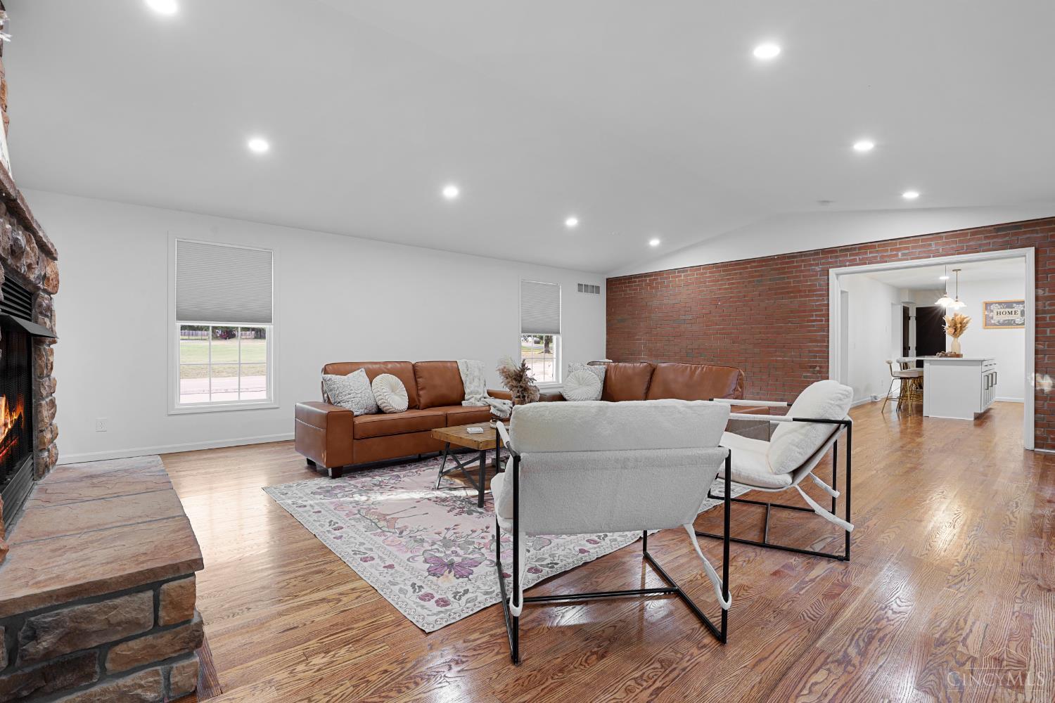 966 Sutton Road Cincinnati, OH 45230 - Photo 10 of 25 Gallery Image 10