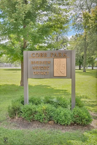 a sign on the side of the road