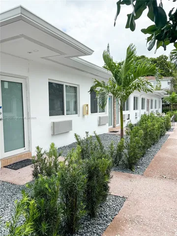 $1,850 | 800 85th Street, Unit 816, Miami Beach, FL 33141
