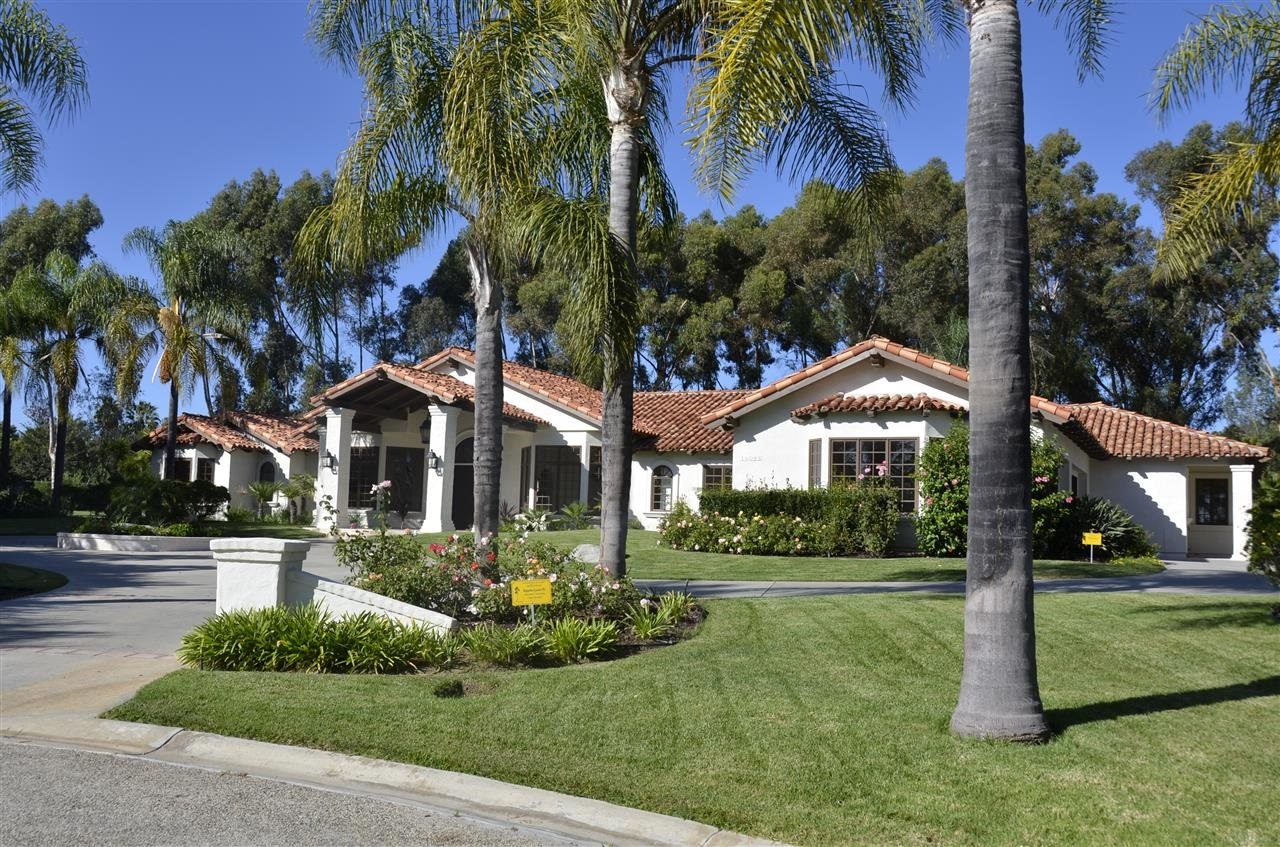 18095 Rancho La Cima Corte Rancho Santa Fe, CA 92067 - Photo 8 of 14