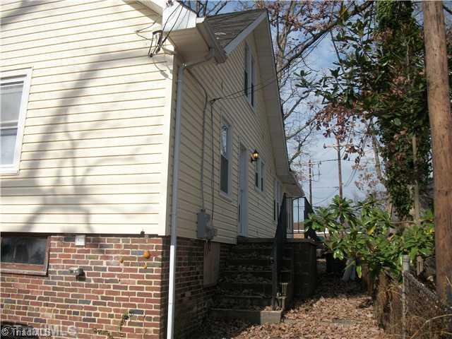 213 Spring Street Thomasville, NC 27360 - Photo 14 of 16 Exterior Back.