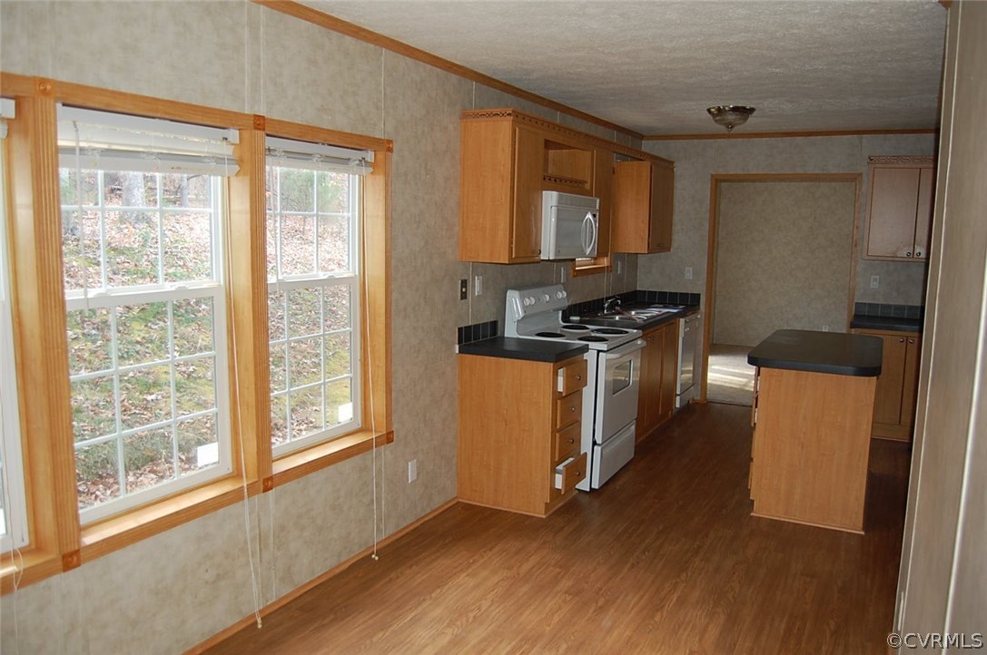 4467 Halls Road Mineral, VA 23117 - Photo 5 of 23 Gallery Image 5