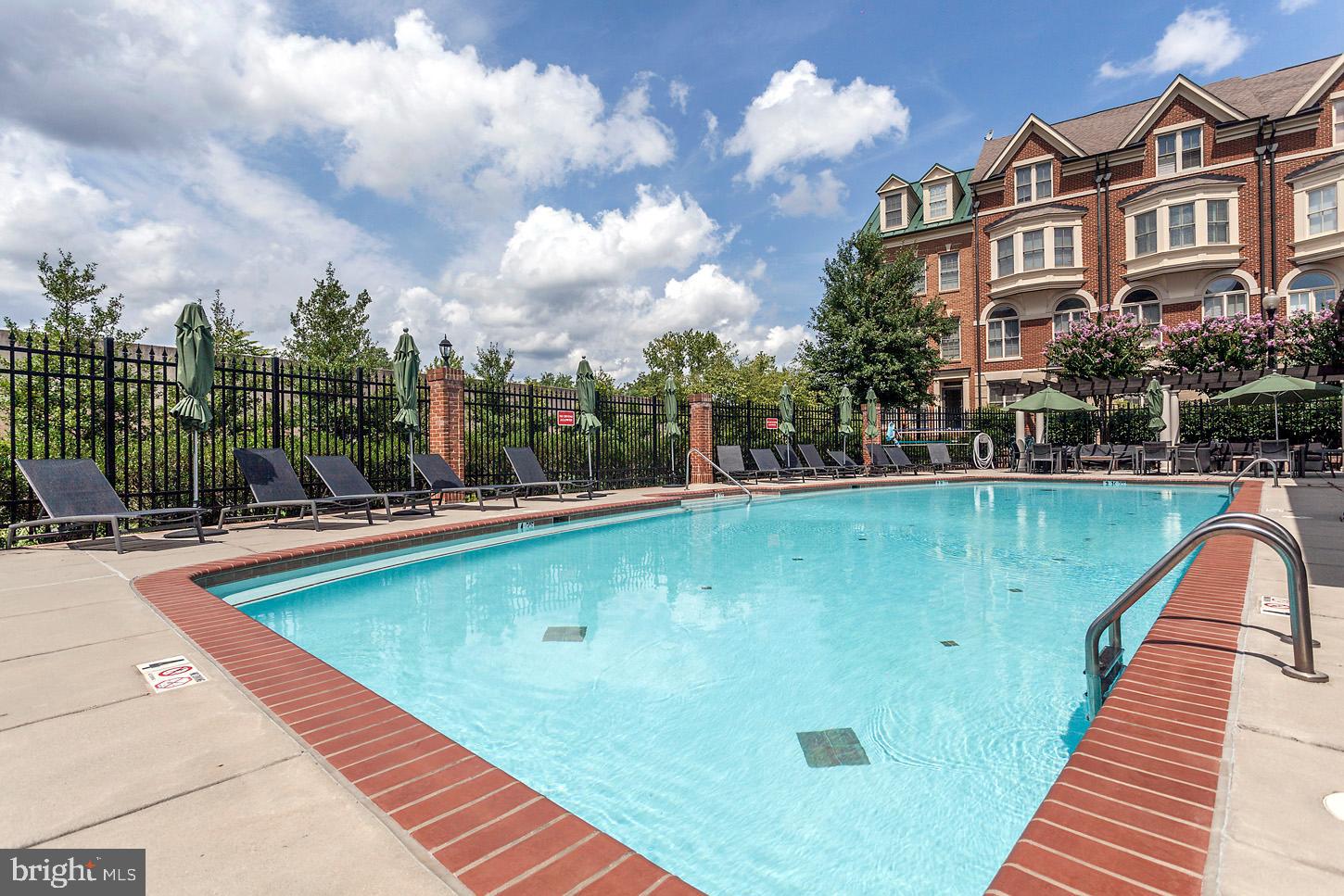 1860 Carpenter Road Alexandria, VA 22314 - Photo 36 of 54 Community Outdoor Heated Pool