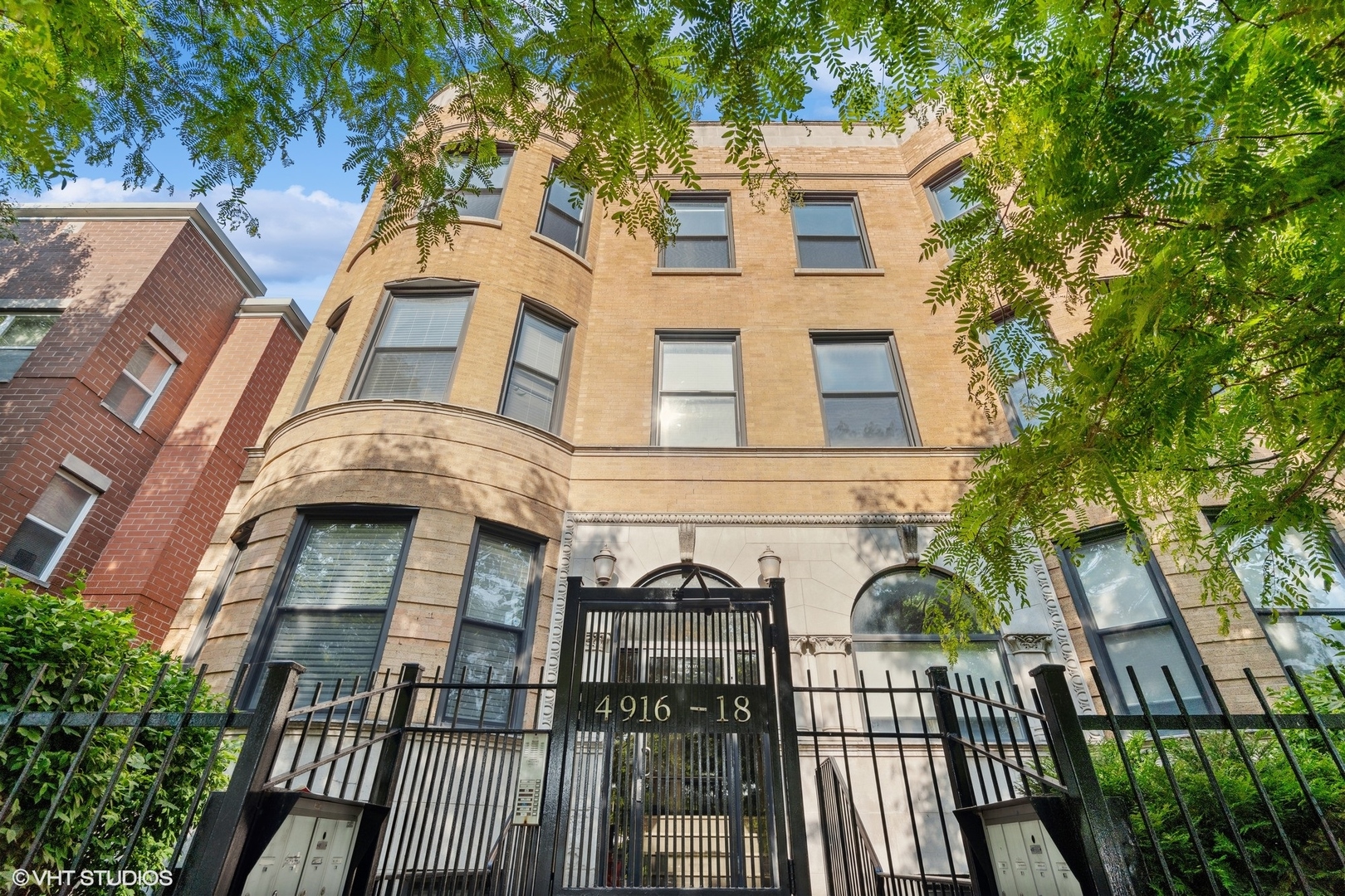 4918 South Indiana Ave Unit 4S