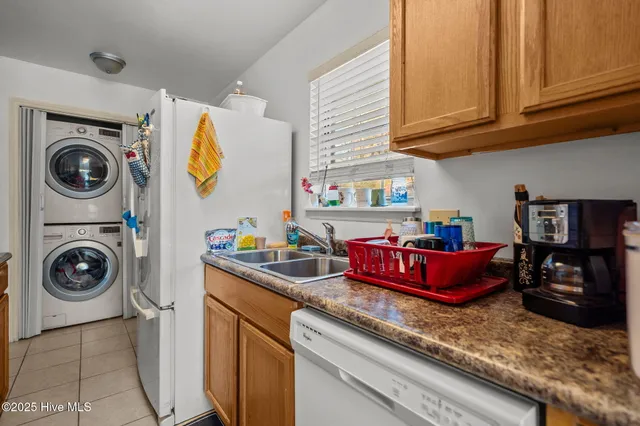 $330,000 | 120 Charter Drive, Wilmington, NC 28403