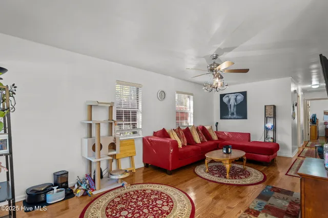 $330,000 | 120 Charter Drive, Wilmington, NC 28403