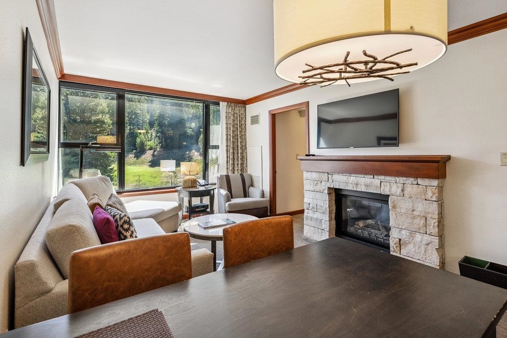 400 Resort Road, Unit 655 Olympic Valley, CA 96146 - Photo 3 of 28