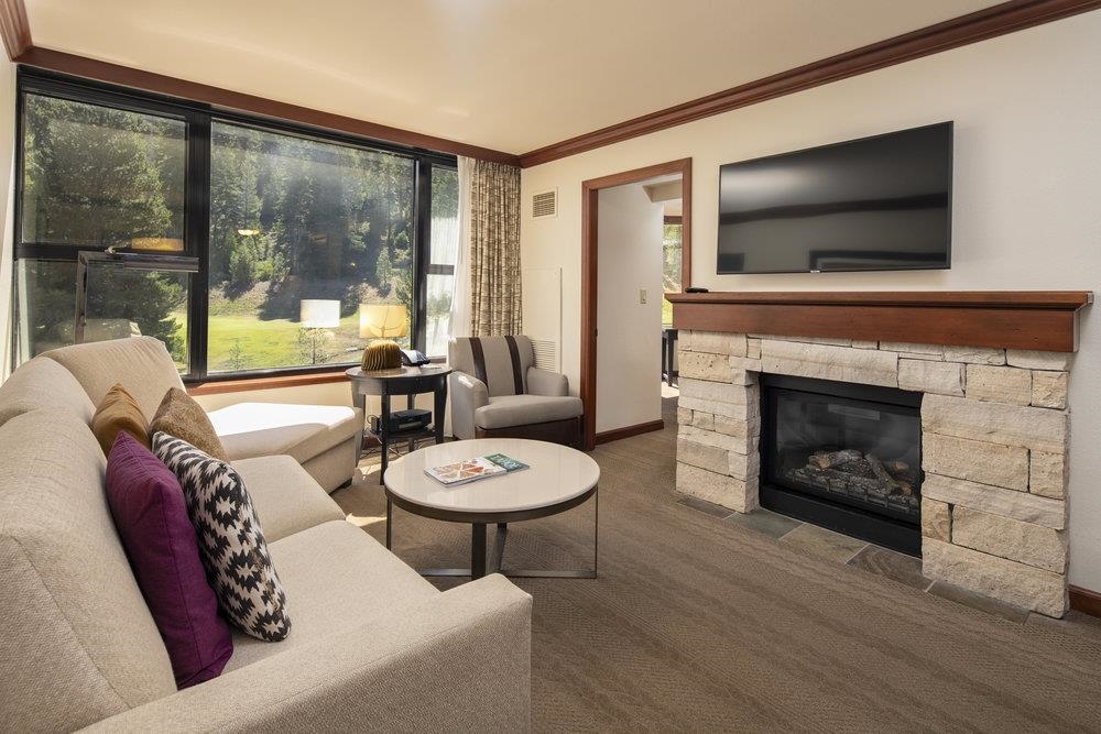 400 Resort Road, Unit 655 Olympic Valley, CA 96146 - Photo 4 of 28