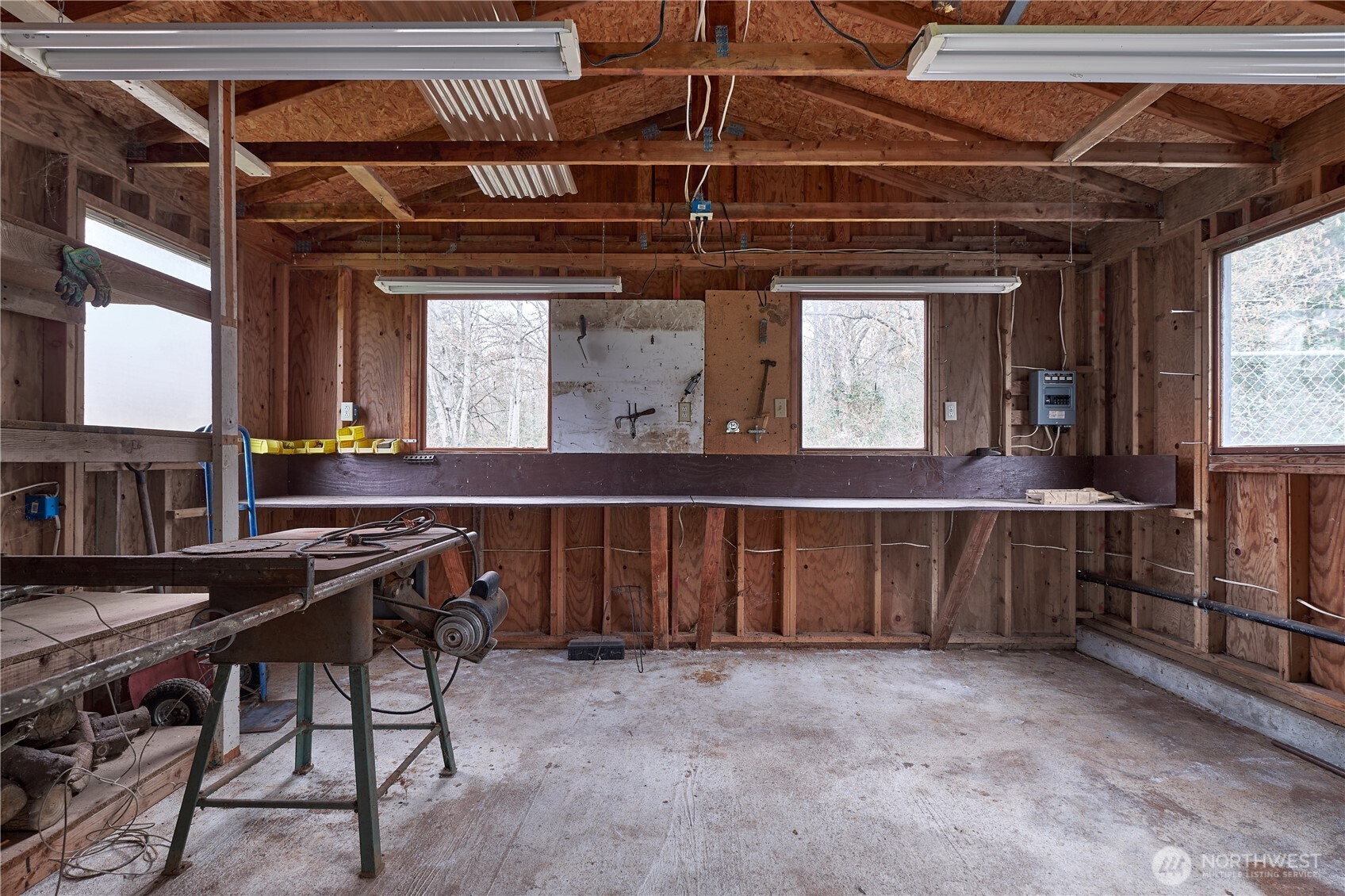 4064 Pipeline Road Blaine, WA 98230 - Photo 32 of 38