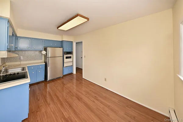 $799,000 | 160 East Willow Tree Road, Spring Valley, NY 10977