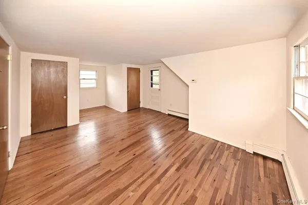 $799,000 | 160 East Willow Tree Road, Spring Valley, NY 10977