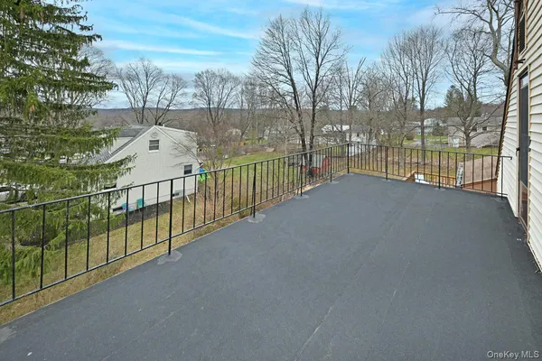 $799,000 | 160 East Willow Tree Road, Spring Valley, NY 10977