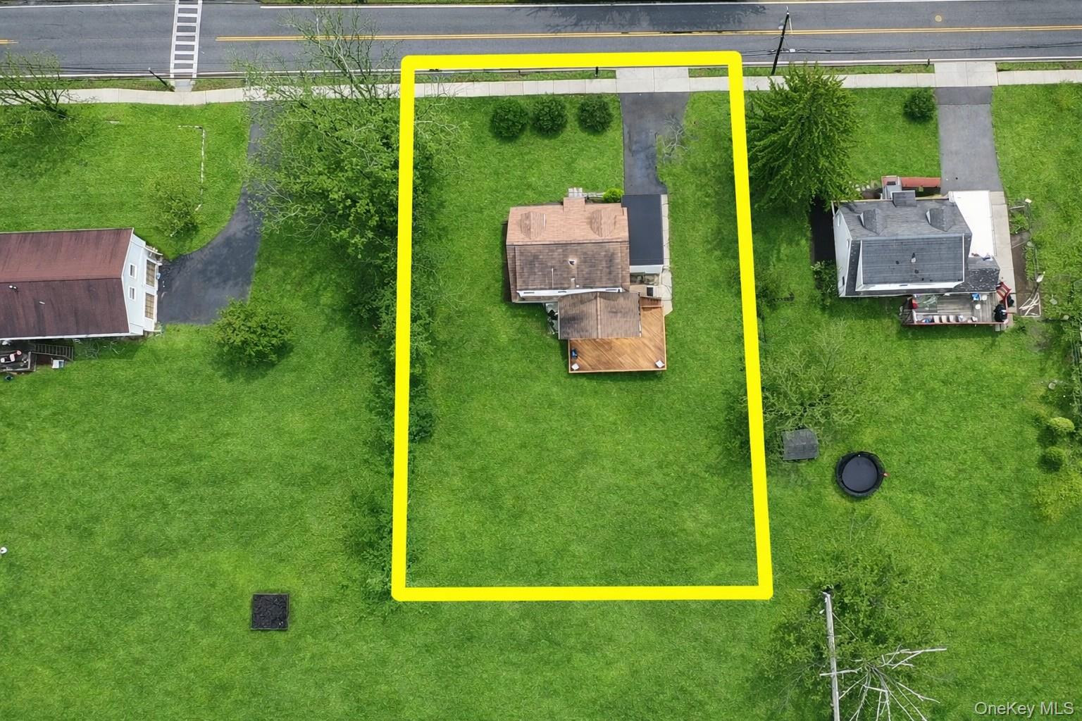 160 East Willow Tree Road Spring Valley, NY 10977 - Photo 3 of 27