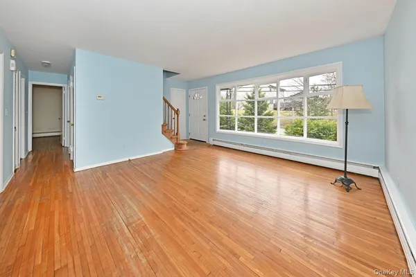 $799,000 | 160 East Willow Tree Road, Spring Valley, NY 10977