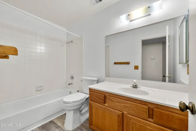 $395,000 | 1607 East Norberry Street, Lancaster, CA 93535