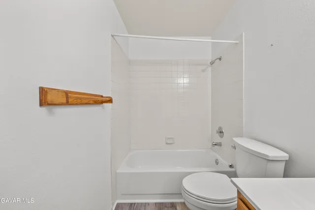 $395,000 | 1607 East Norberry Street, Lancaster, CA 93535