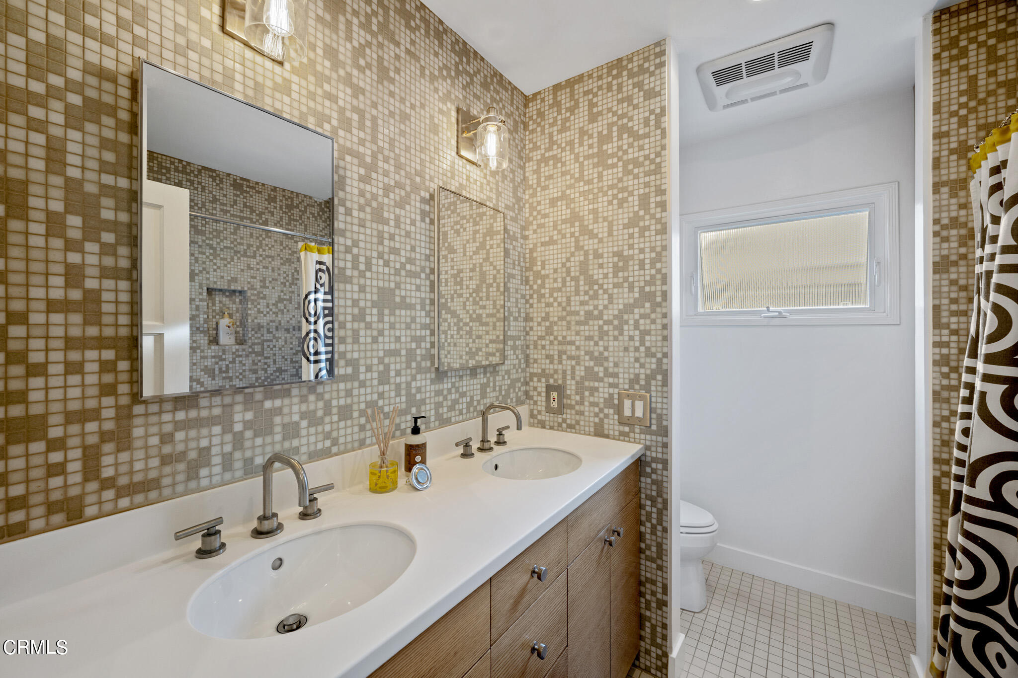 1817 Harmon Place Glendale, CA 91208 - Photo 25 of 45 a bathroom with a sink and a mirror