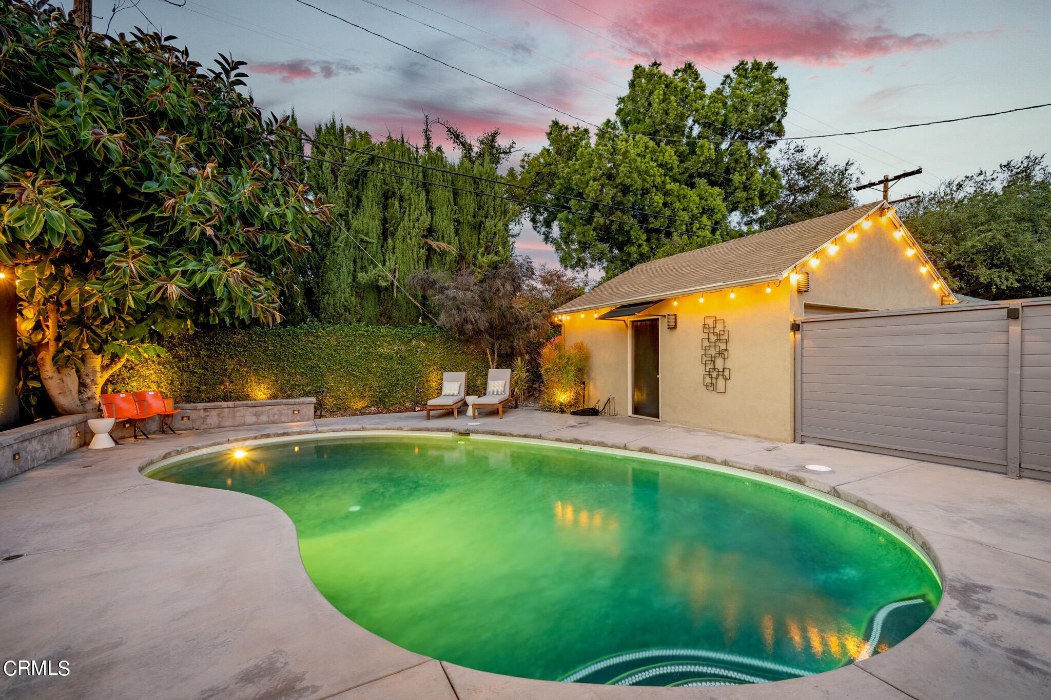 1817 Harmon Place Glendale, CA 91208 - Photo 36 of 45 a view of swimming pool
