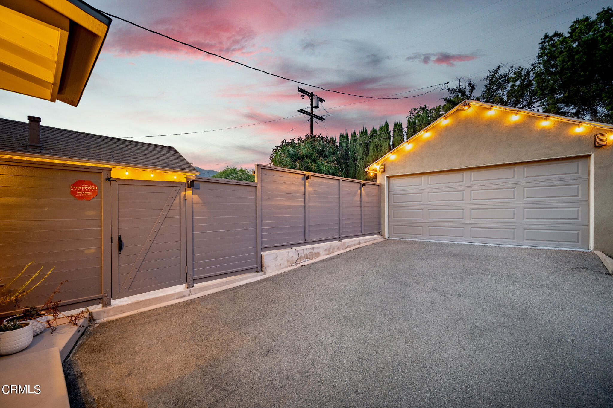1817 Harmon Place Glendale, CA 91208 - Photo 39 of 45 a view of a backyard