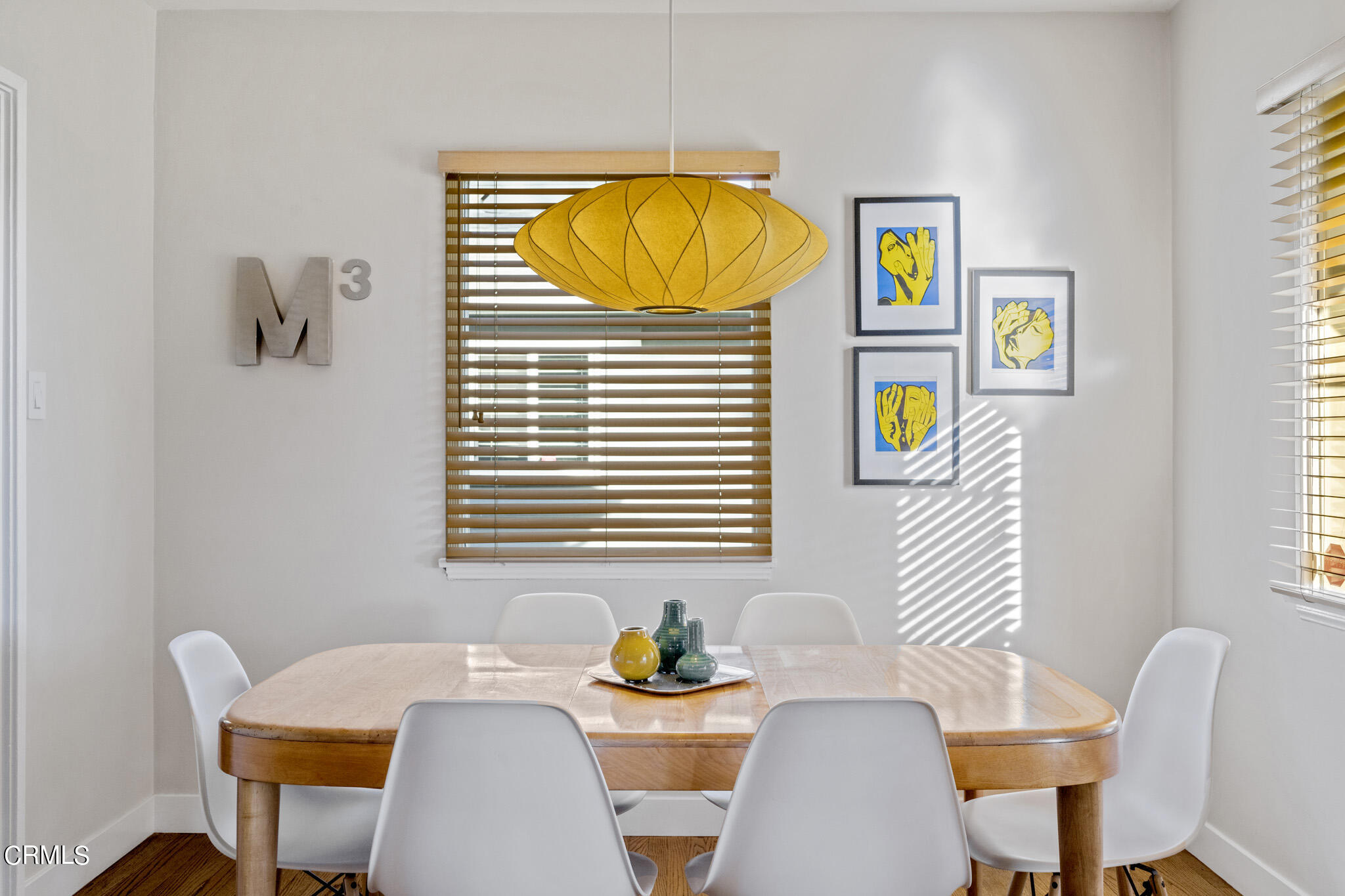 1817 Harmon Place Glendale, CA 91208 - Photo 10 of 45 a dining room with furniture and window