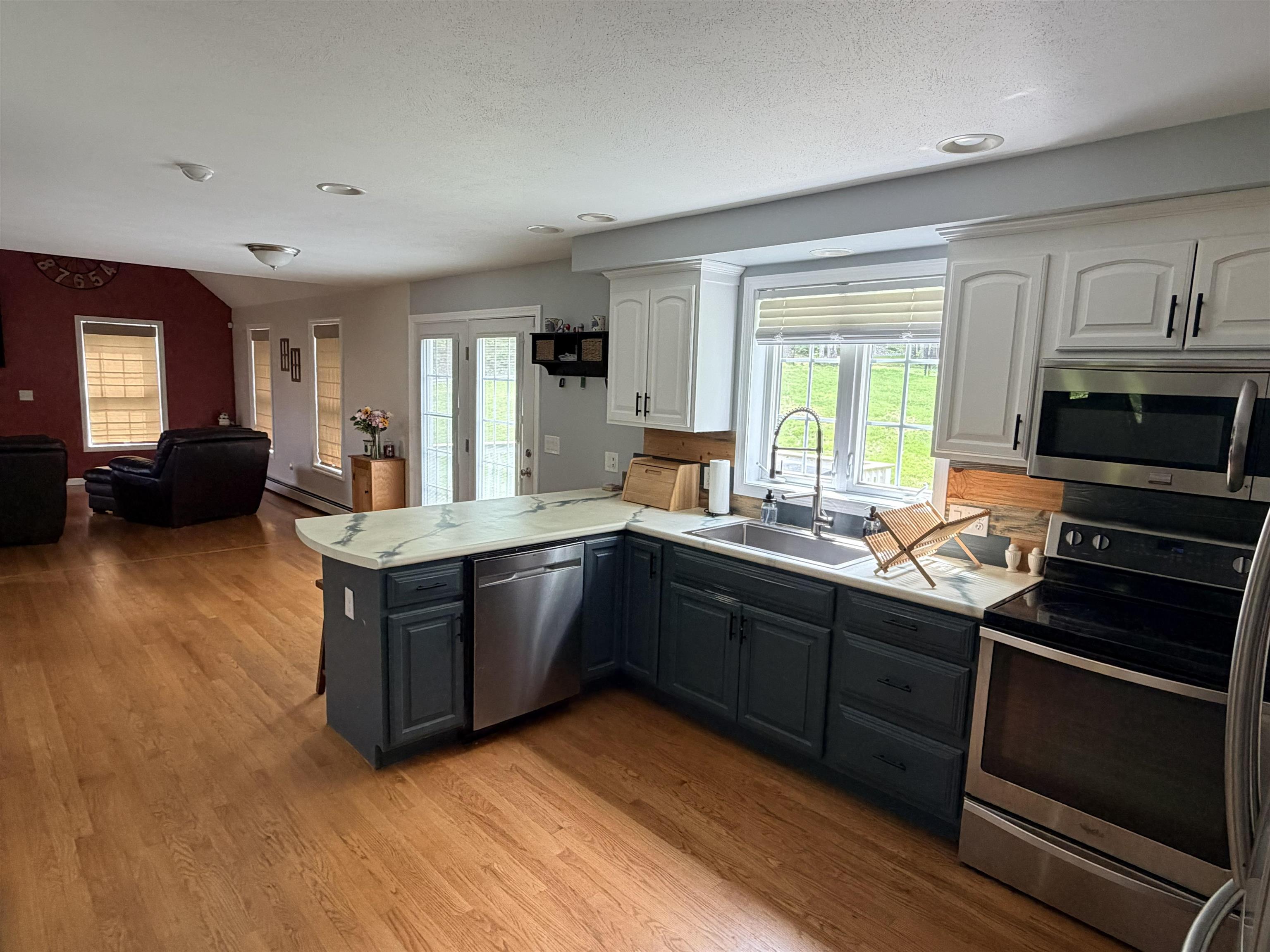 173 Oak Hill Road Barrington, NH 03825 - Photo 10 of 26
