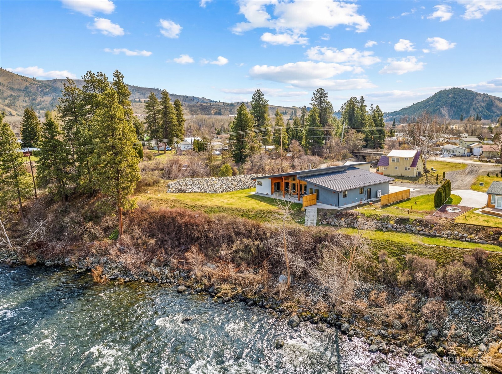 34 Steelhead Lane Cashmere, WA 98815 - Photo 2 of 38