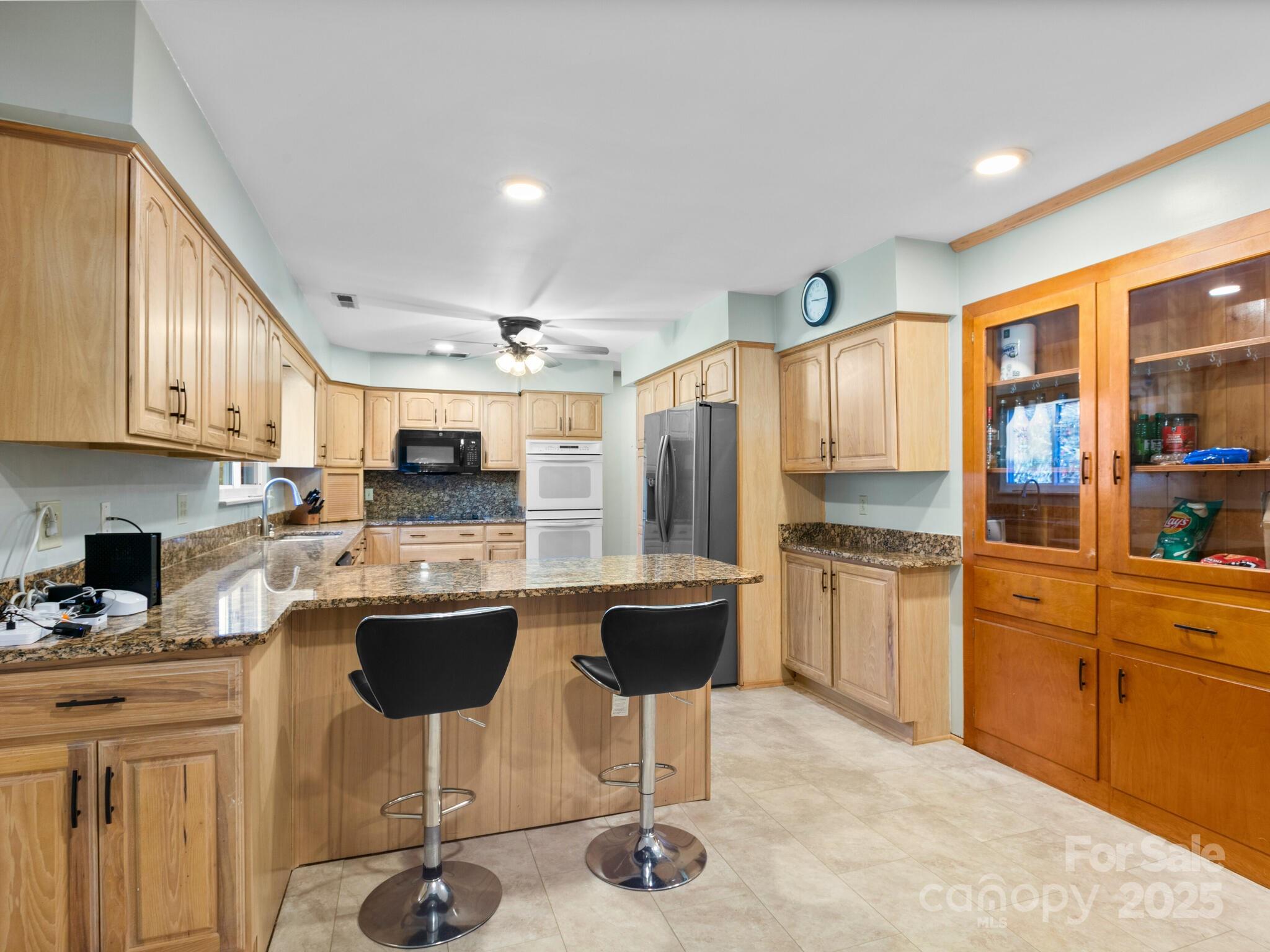 11 Aloha Circle Candler, NC 28715 - Photo 10 of 38