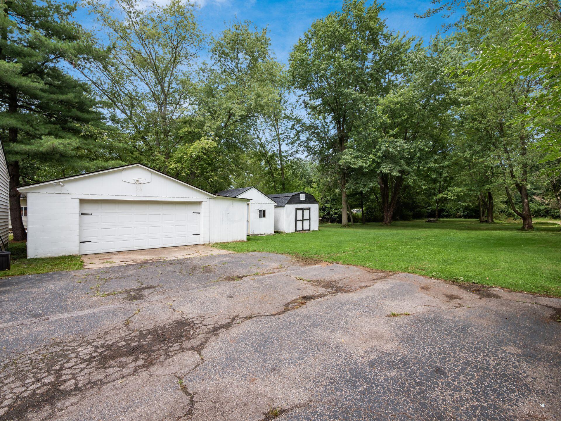 11061 Fancher Road Westerville, OH 43082 - Photo 18 of 24 Detached garage & out buildings