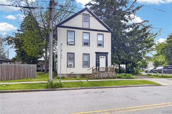 $234,900 | 613 Spring Street, Utica, NY 13502