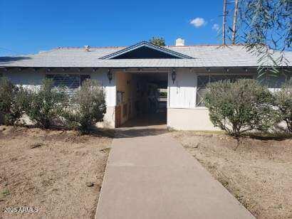 3518 East Montecito Avenue Phoenix, AZ 85018 - Photo 1 of 6 Front