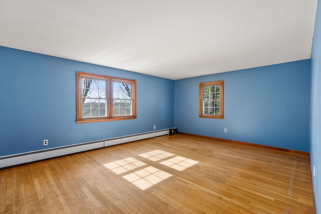 89 Center Road Dudley, MA 01571 - Photo 13 of 29