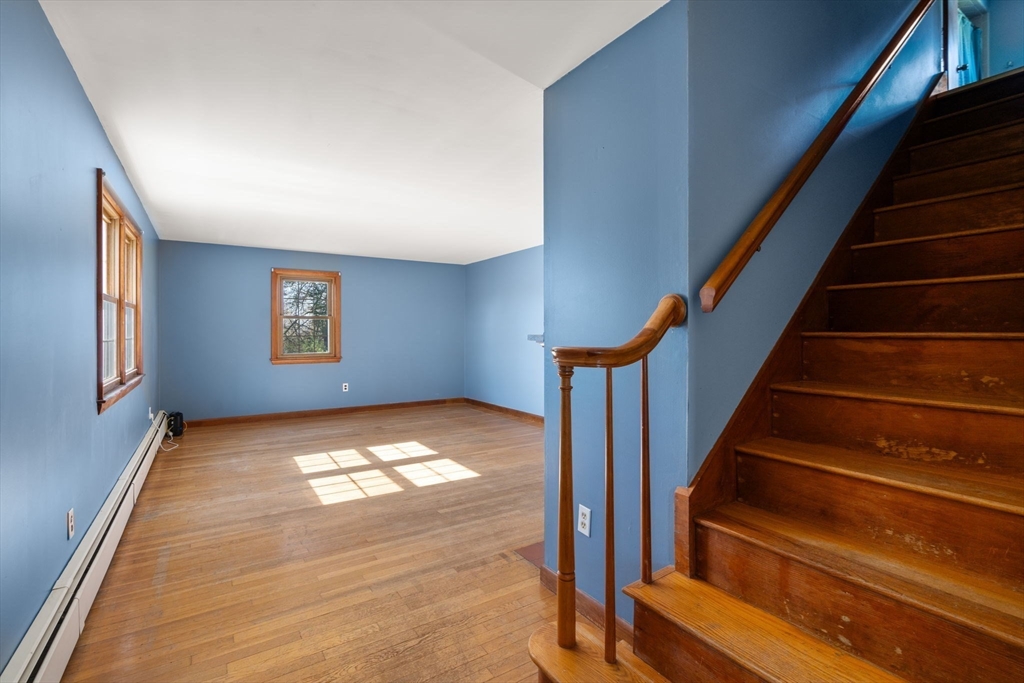 89 Center Road Dudley, MA 01571 - Photo 16 of 29