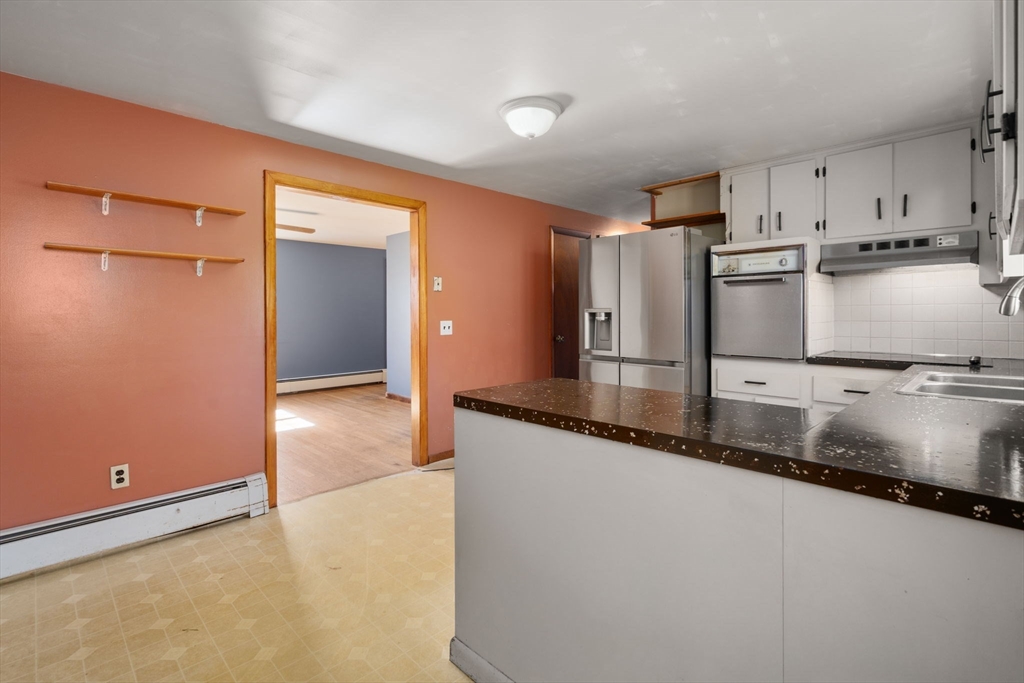 89 Center Road Dudley, MA 01571 - Photo 7 of 29