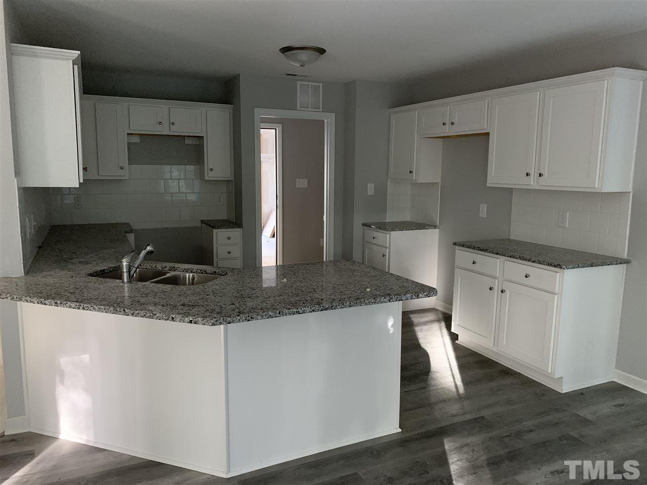 346 Lee Road Clayton, NC 27520 - Photo 8 of 23 Gallery Image 8