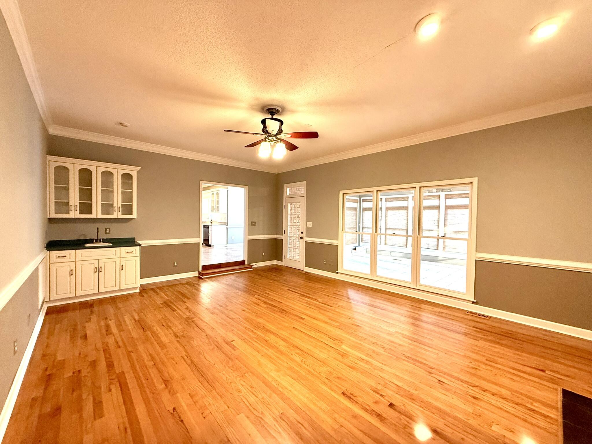 4854 Hereford Farm Road Evans, GA 30809 - Photo 12 of 51 IMG_1227