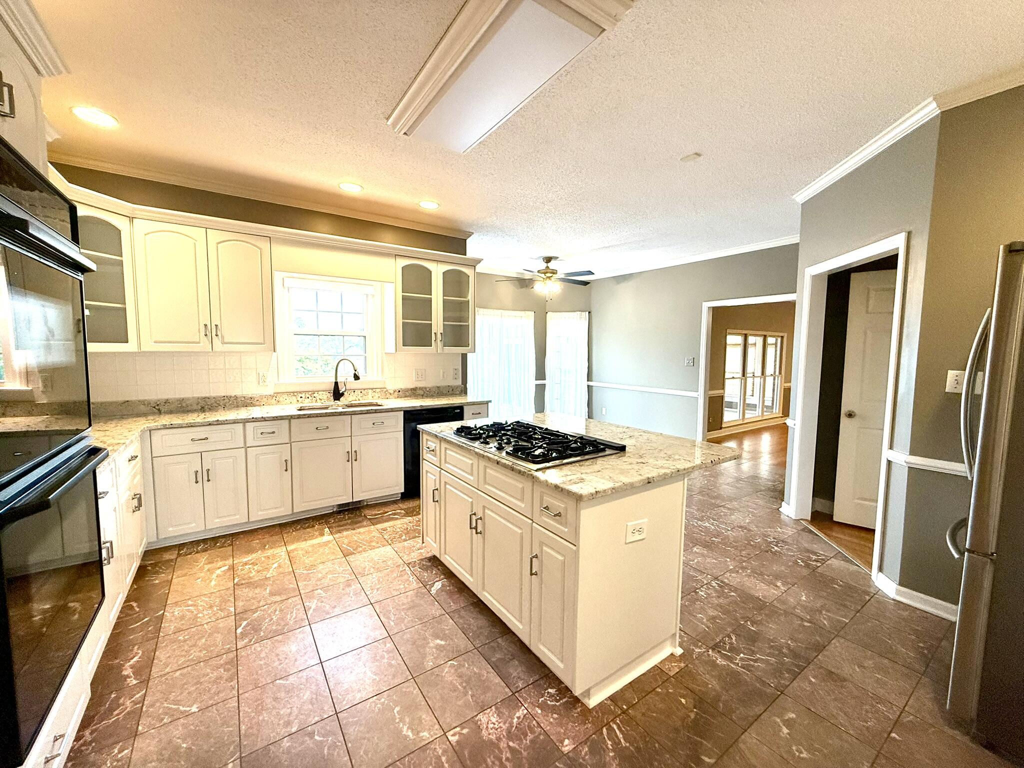 4854 Hereford Farm Road Evans, GA 30809 - Photo 15 of 51 IMG_1223