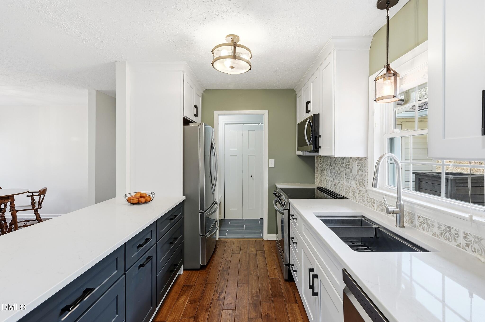 41 Maple Circle Pittsboro, NC 27312 - Photo 9 of 45 13_062