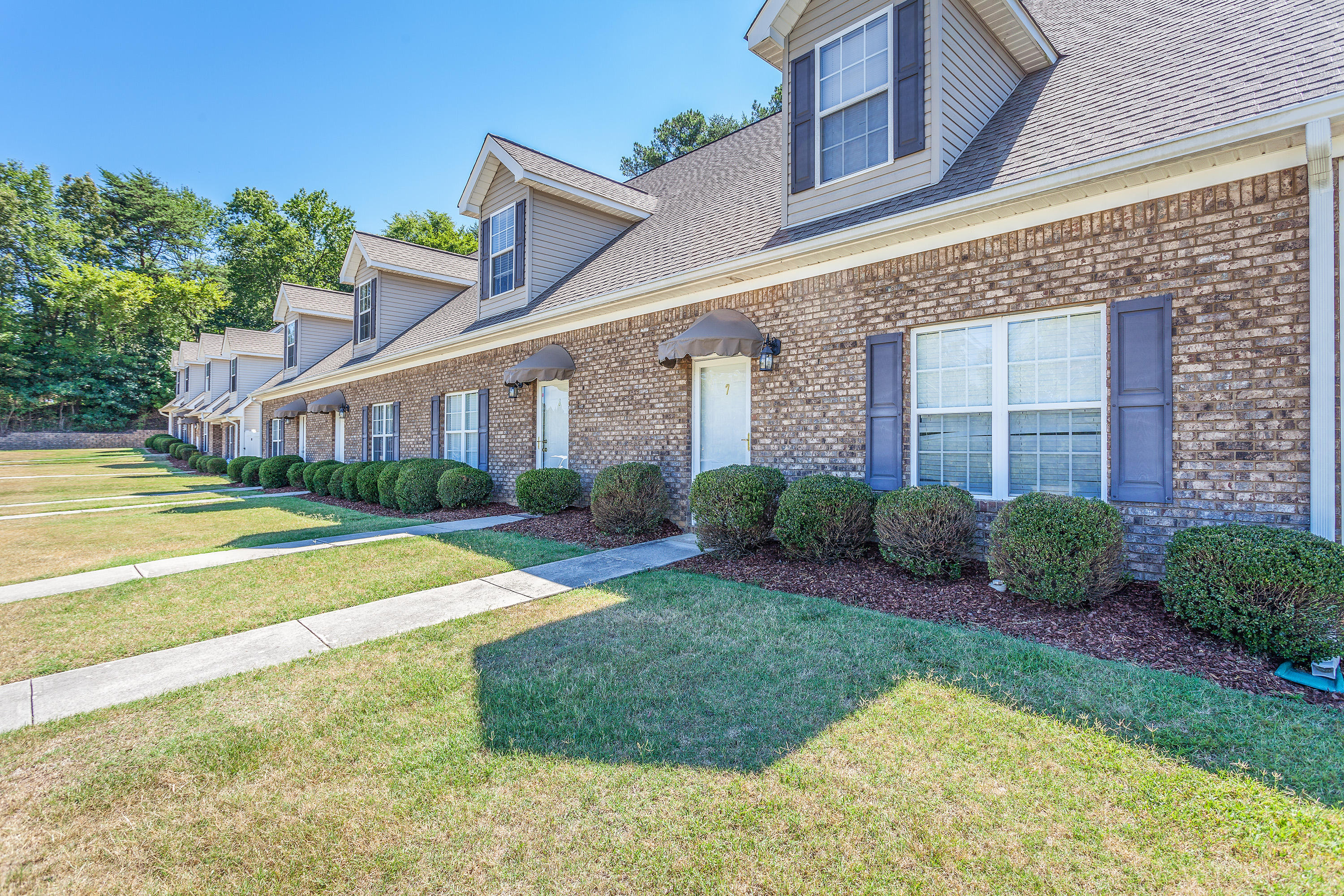 7512 Noah Reid Road Chattanooga, TN 37416 - Photo 1 of 14 Front