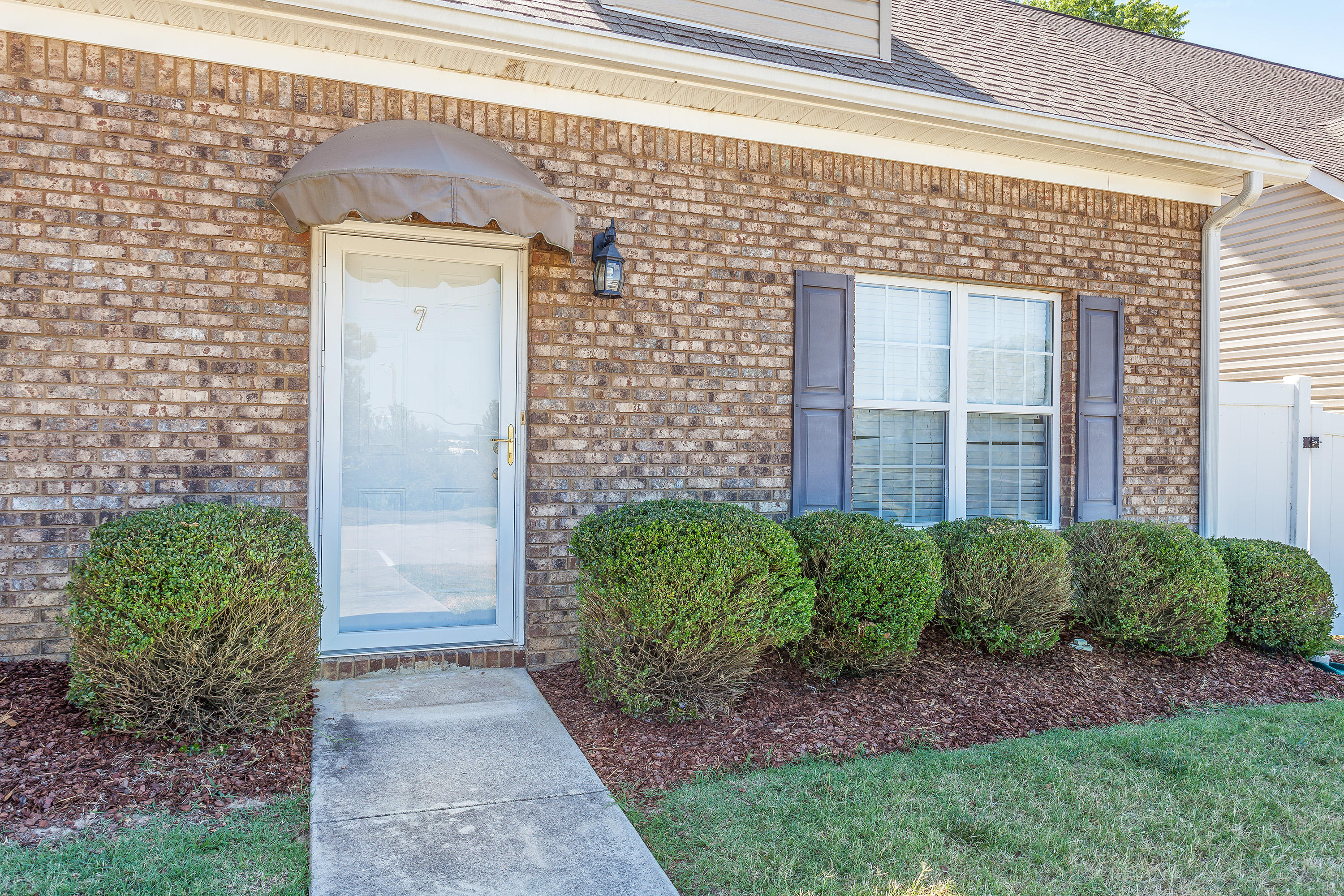 7512 Noah Reid Road Chattanooga, TN 37416 - Photo 2 of 14 Front