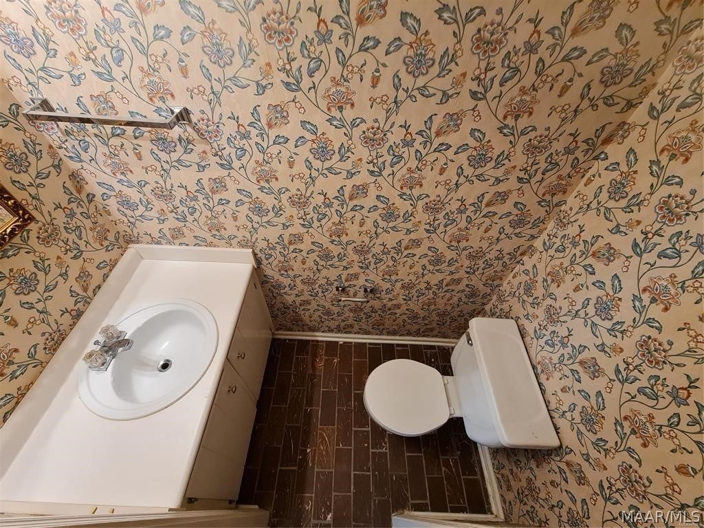 2136 Rexford Road Montgomery, AL 36116 - Photo 7 of 34 Gallery Image 7