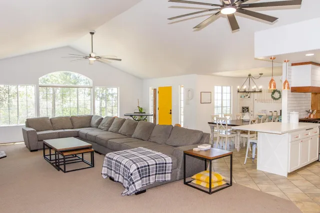 $475,000 | 33708 Bronco Lane, Squaw Valley, CA 93675