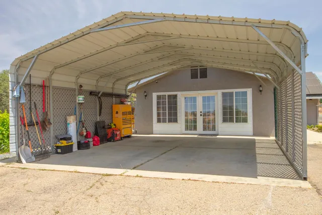 $475,000 | 33708 Bronco Lane, Squaw Valley, CA 93675